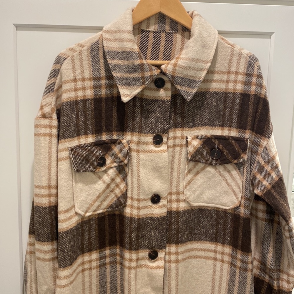 Cabincore NWOT Long flannel shacket